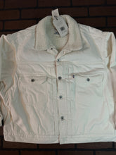 Load image into Gallery viewer, Levi&#39;s White Denim Jacket with Sherpa Interior