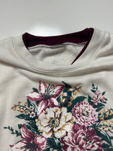 Load image into Gallery viewer, Vintage Flower Sweatshirt